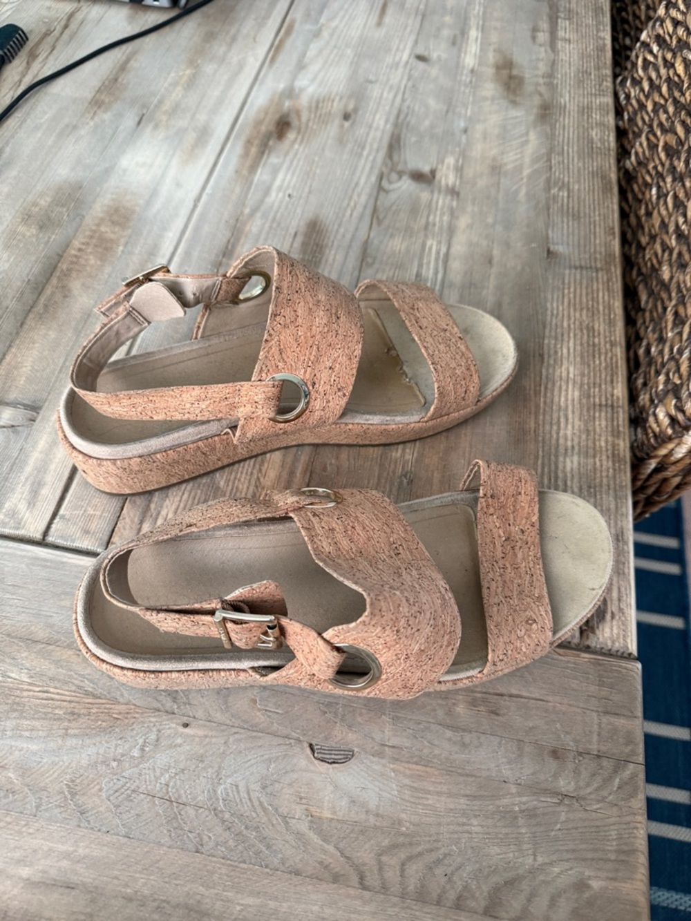 Vionic Women's Cork Textured Peach Sandals with Buckle Strap